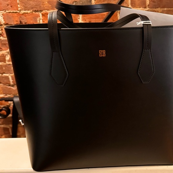 NWT Givenchy Wing Tote Bag w/ attached zipper clutch - Picture 7 of 10